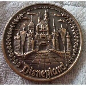 Vintage Disneyland 5 Lands & Main Street Castle Bronze Souvenir Medallion Coin